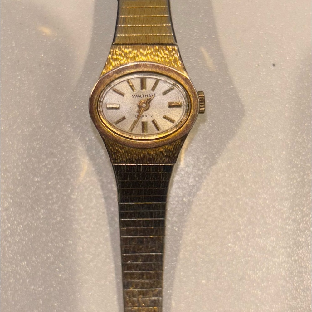 Gold and Silver tone pre-owned Watch